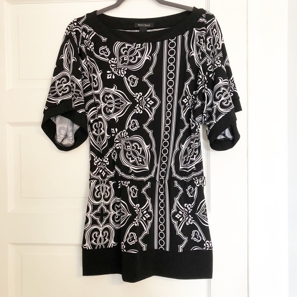 White House Black Market Black & White Tunic - S - Picture 1 of 4